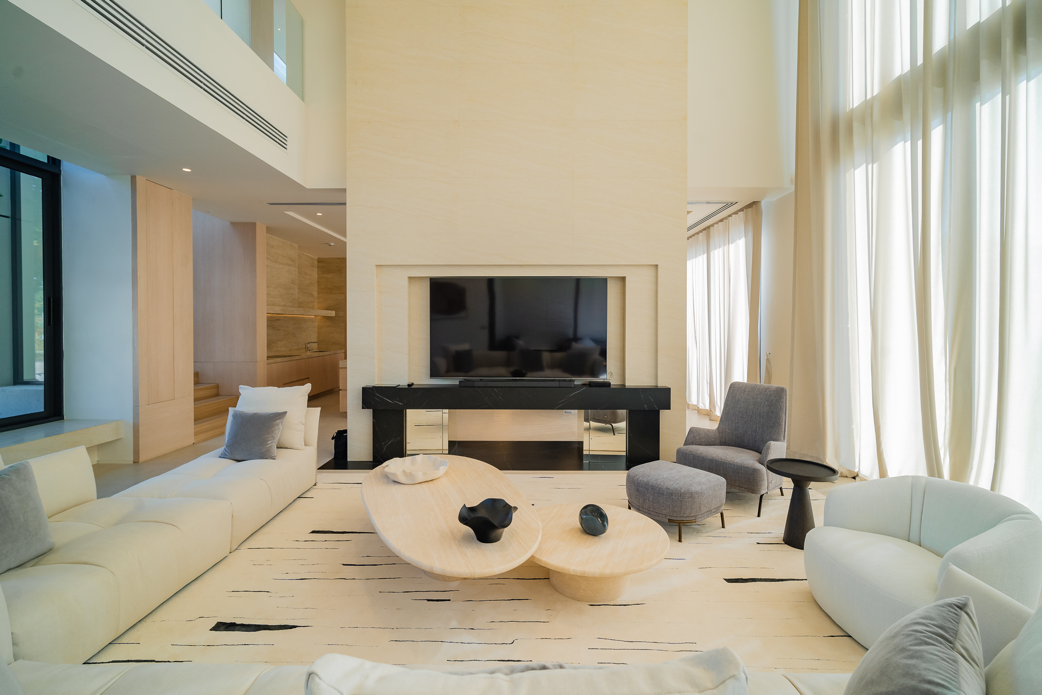 Lavish Estates Lounge